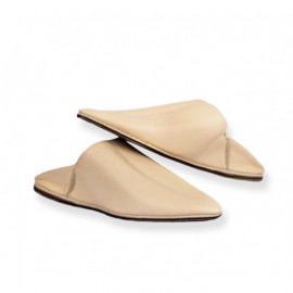 Beige usnjene pointe...