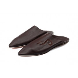 Brown pointed leather slipper