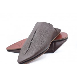 Comfortable leather slippers