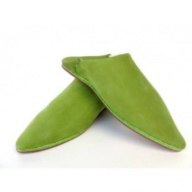 Suede slippers for women green